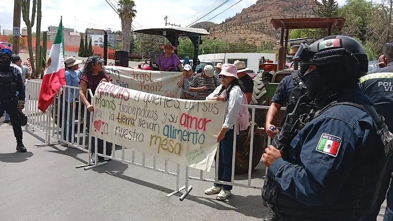 Detienen a productores de frijol en Zacatecas